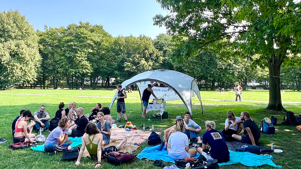 Cleanup & Picknick im Stadtgarten – Zero Waste Köln